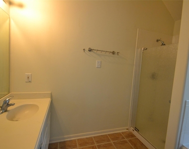 12110 Laurel Court - Photo Thumbnail 25