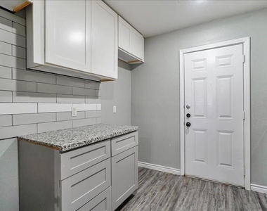 5117 Lavender - Photo Thumbnail 7