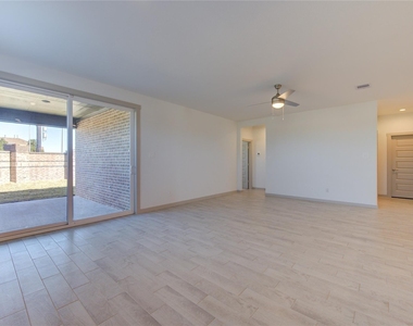 29258 Pikes Peak Drive - Photo Thumbnail 11