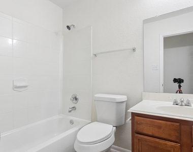 2658 Skyview Downs Drive - Photo Thumbnail 17