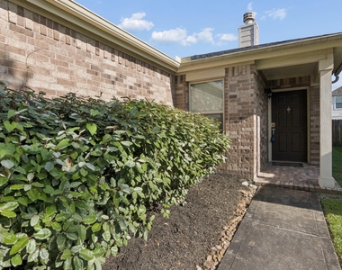 2658 Skyview Downs Drive - Photo Thumbnail 1