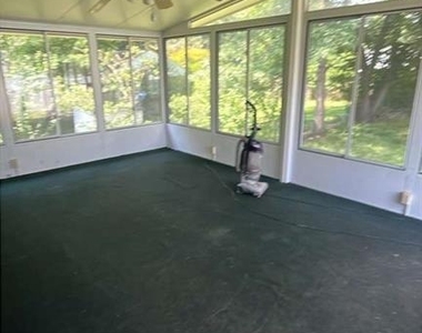 74 Roosevelt - Photo Thumbnail 8