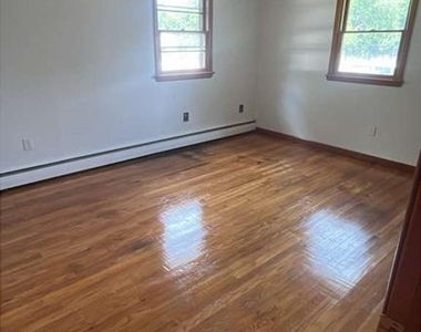 74 Roosevelt - Photo Thumbnail 11