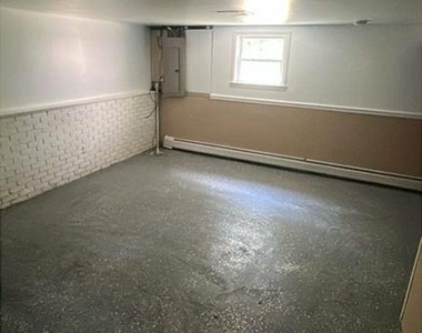 74 Roosevelt - Photo Thumbnail 18