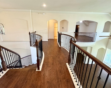 23610 Esperia Street - Photo Thumbnail 21