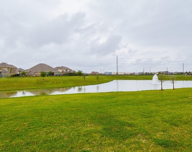 23610 Esperia Street - Photo Thumbnail 34