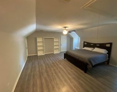 7 W Cottage Green Street - Photo Thumbnail 16