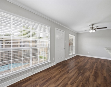 201 Emerson Street - Photo Thumbnail 1