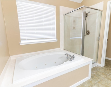 16123 Hitching Post Court - Photo Thumbnail 15