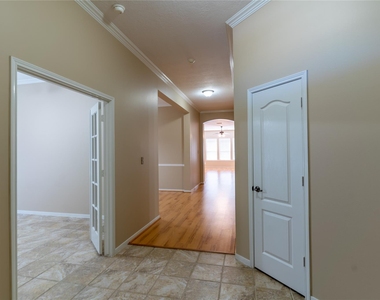 16123 Hitching Post Court - Photo Thumbnail 2