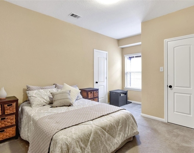 21 Cheswood Manor Drive - Photo Thumbnail 24