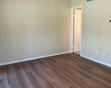 12900 Walden Road - Photo Thumbnail 19