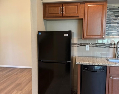 12900 Walden Road - Photo Thumbnail 16