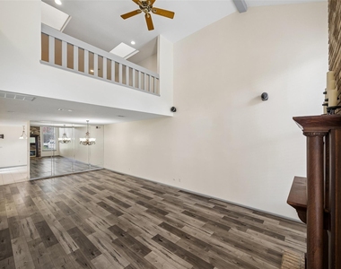 727 Bunker Hill Road - Photo Thumbnail 2