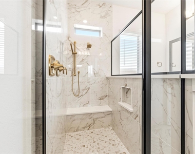 541 Sprigtail Drive - Photo Thumbnail 13