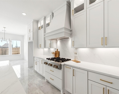 541 Sprigtail Drive - Photo Thumbnail 8