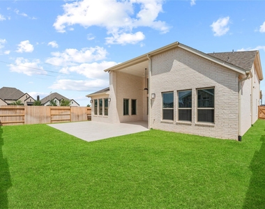 541 Sprigtail Drive - Photo Thumbnail 27