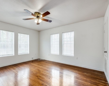 519 W Main - Photo Thumbnail 1