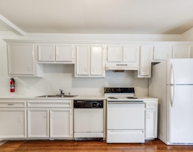 519 W Main - Photo Thumbnail 4