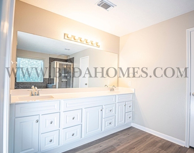 5365 Tallowwood Terrace - Photo Thumbnail 16
