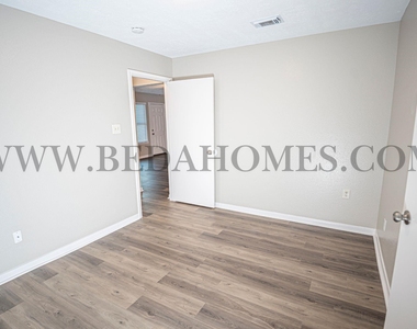 5365 Tallowwood Terrace - Photo Thumbnail 18