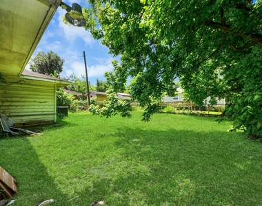 3214 Tuam Street - Photo Thumbnail 36