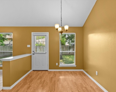 3014 Lonesome Ridge Court - Photo Thumbnail 10