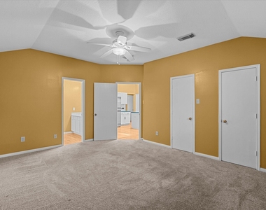 3014 Lonesome Ridge Court - Photo Thumbnail 14