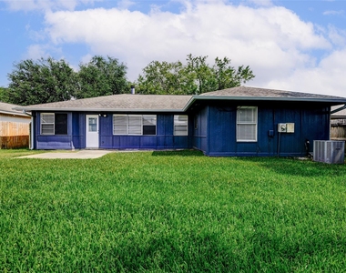9842 Shell Rock Road - Photo Thumbnail 23