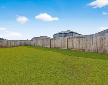 4215 Russet Elm Lane - Photo Thumbnail 45