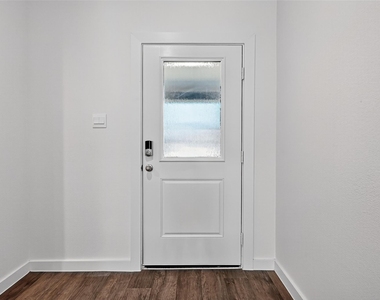 4215 Russet Elm Lane - Photo Thumbnail 10