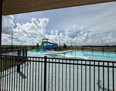 1238 Sandy Shore Ln - Photo Thumbnail 43