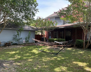 4635 Meadow Green Drive - Photo Thumbnail 24