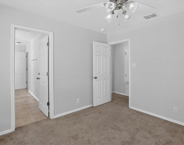 6913 Abbey Falls - Photo Thumbnail 25