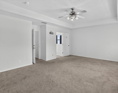 6913 Abbey Falls - Photo Thumbnail 20