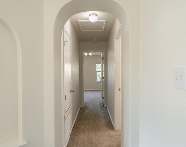 6913 Abbey Falls - Photo Thumbnail 27