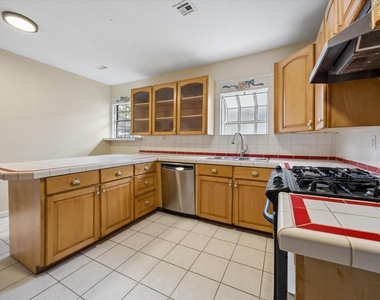 1120 E 7th 1/2 Street - Photo Thumbnail 9