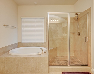 4006 Misty Waters Lane - Photo Thumbnail 26