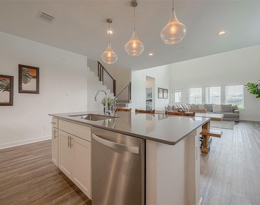 22502 Modica Rift Lane - Photo Thumbnail 13