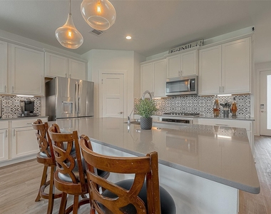 22502 Modica Rift Lane - Photo Thumbnail 9