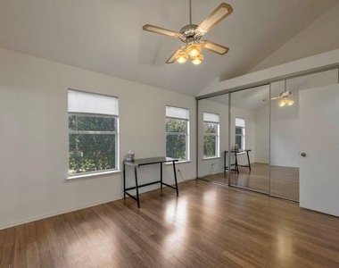 2910 Grants Lake Blvd - Photo Thumbnail 15