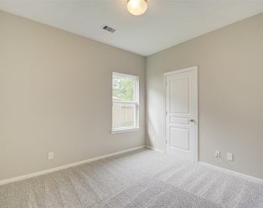 6026 Burnet Bend Avenue - Photo Thumbnail 22