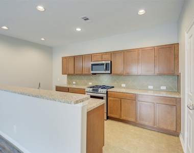 6026 Burnet Bend Avenue - Photo Thumbnail 7