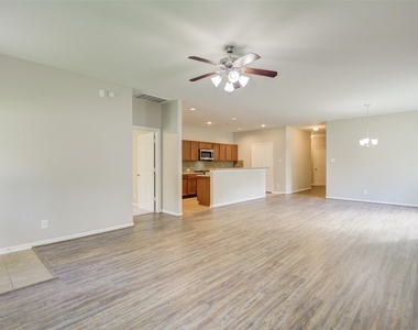 6026 Burnet Bend Avenue - Photo Thumbnail 12