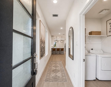 27439 Sunterra Village Drive - Photo Thumbnail 4