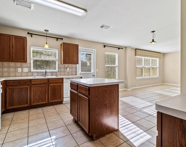 18327 Atasca Woods Trace - Photo Thumbnail 16