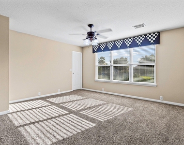 18327 Atasca Woods Trace - Photo Thumbnail 21