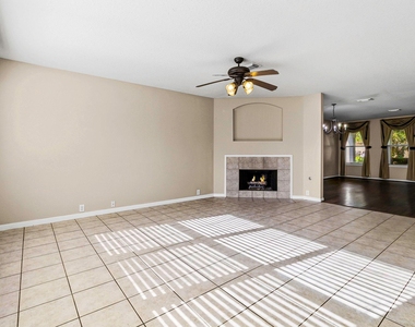 18327 Atasca Woods Trace - Photo Thumbnail 4
