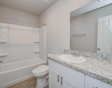 2030 Brixham Bluff Lane - Photo Thumbnail 18