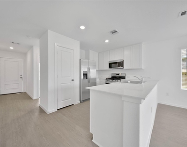 16510 Ithaca Pheasant Drive - Photo Thumbnail 5